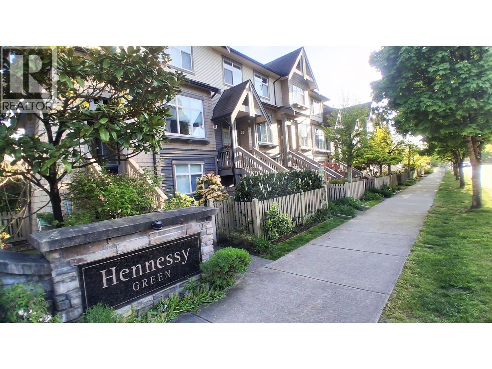 2 9800 Odlin Road, Richmond