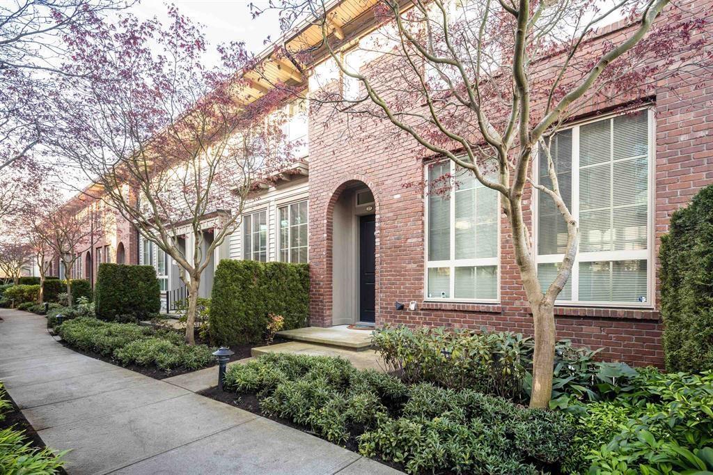 27 16260 23A Avenue, Surrey