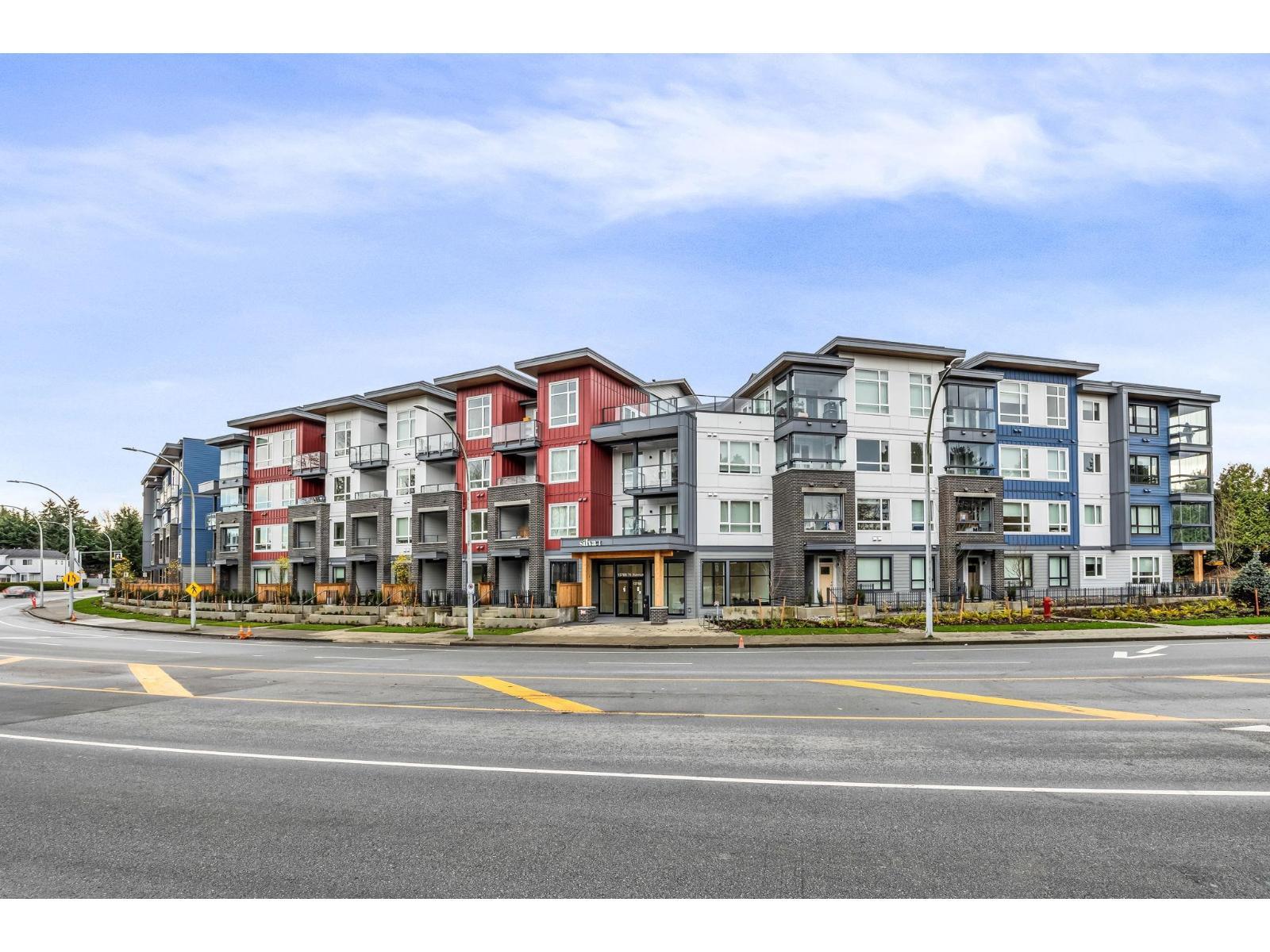 325 13788 76 Avenue, Surrey