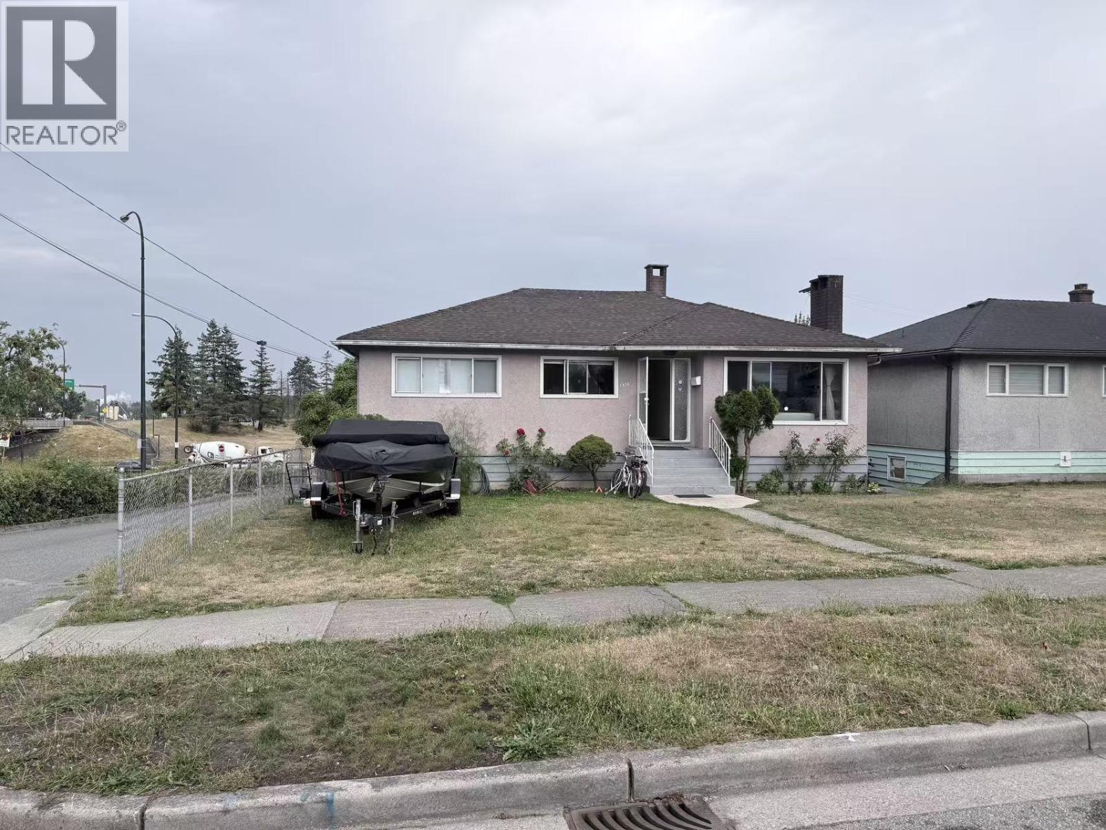 1372 E 64TH Avenue, Vancouver