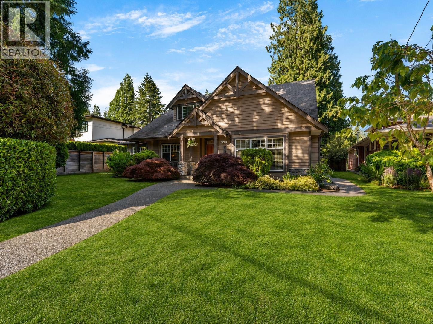 3538 Bluebonnet Road, North Vancouver