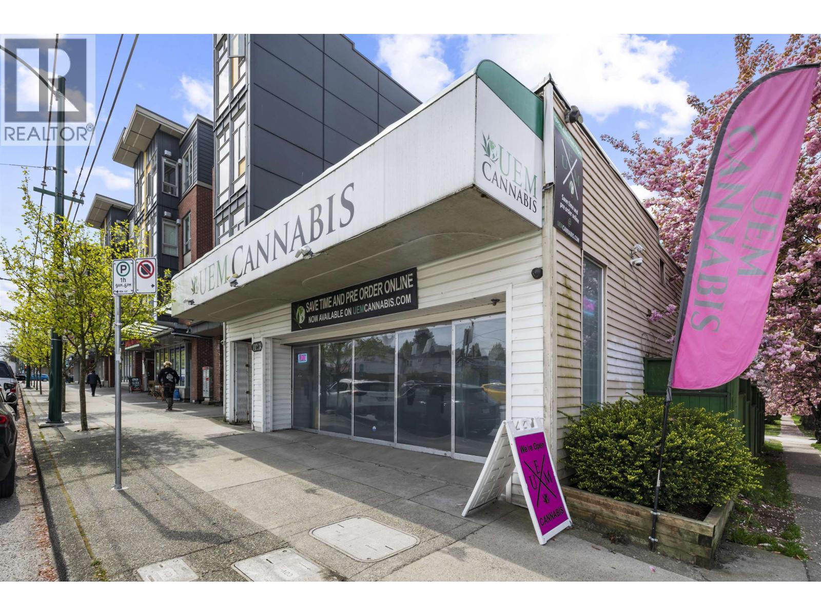 1605 Renfrew Street, Vancouver