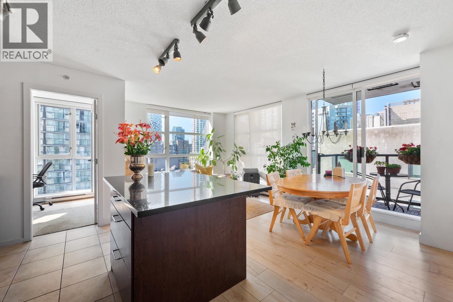 808 1199 Seymour Street, Vancouver