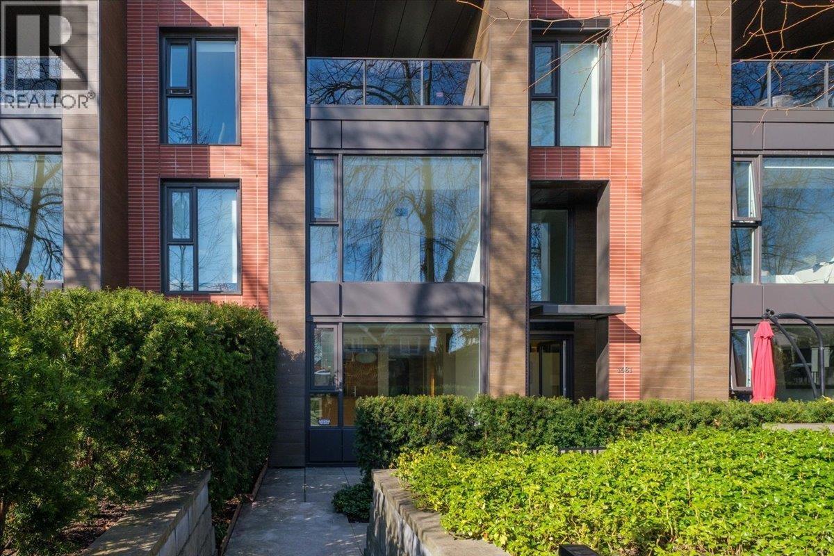 1581 W 57TH Avenue, Vancouver