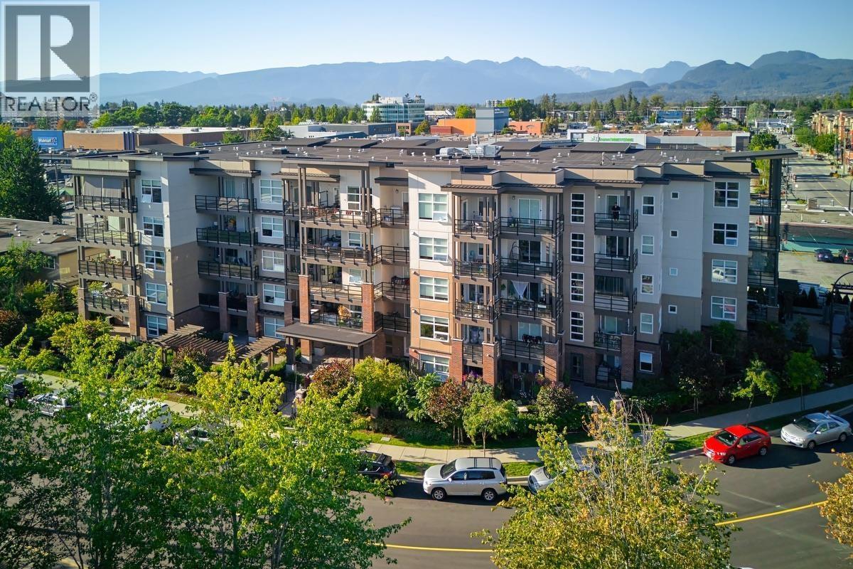305 22577 Royal Crescent, Maple Ridge