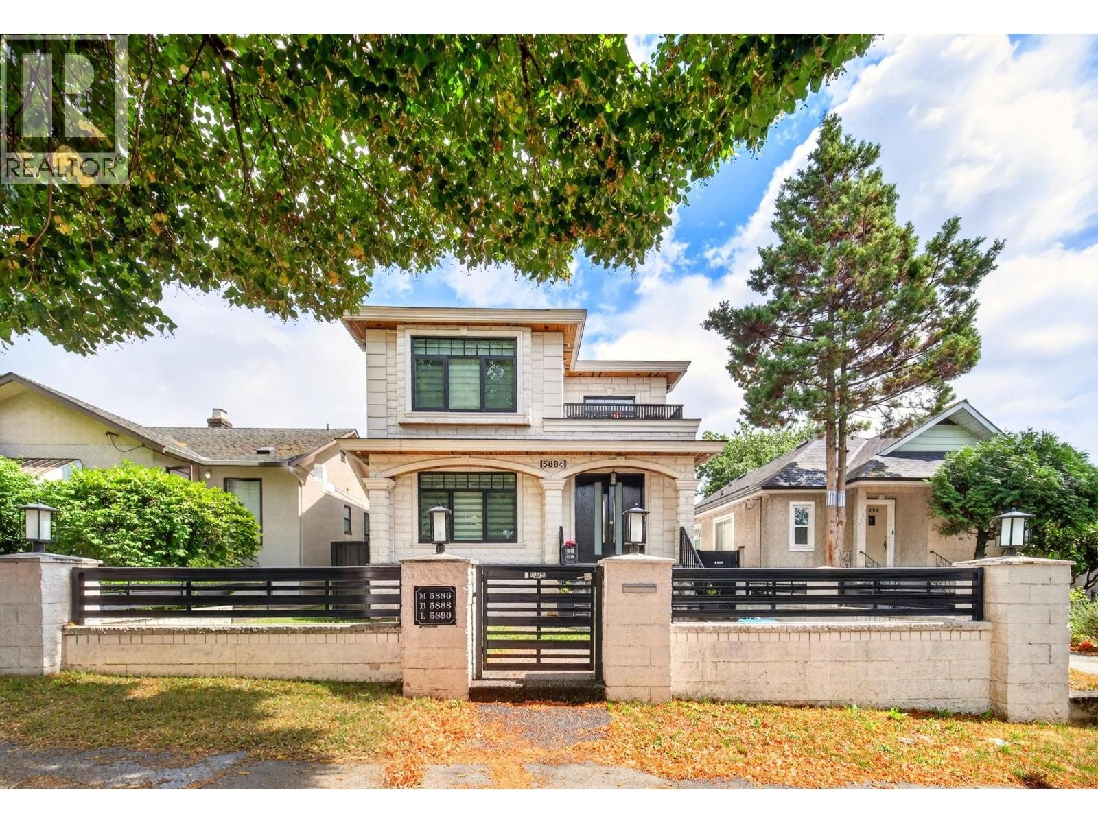 5886 Sherbrooke Street, Vancouver