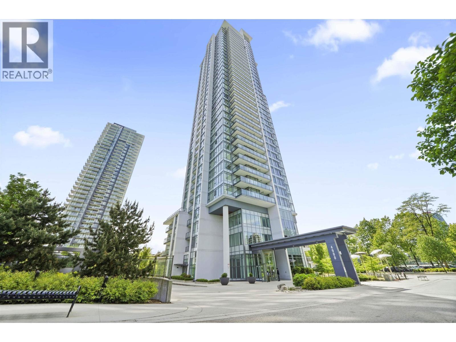 302 4900 Lennox Lane, Burnaby