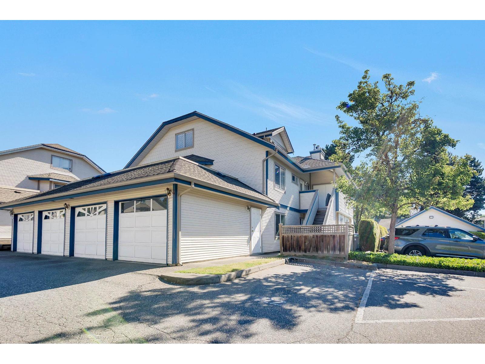 213 7837 120A St Street, Surrey