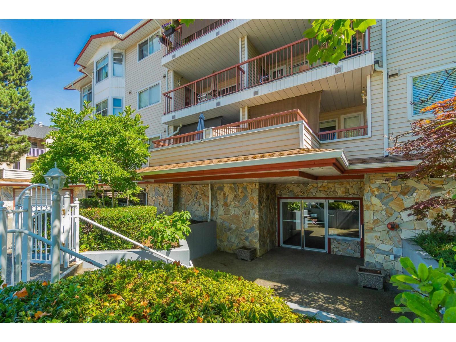 103 5776 200 Street, Langley