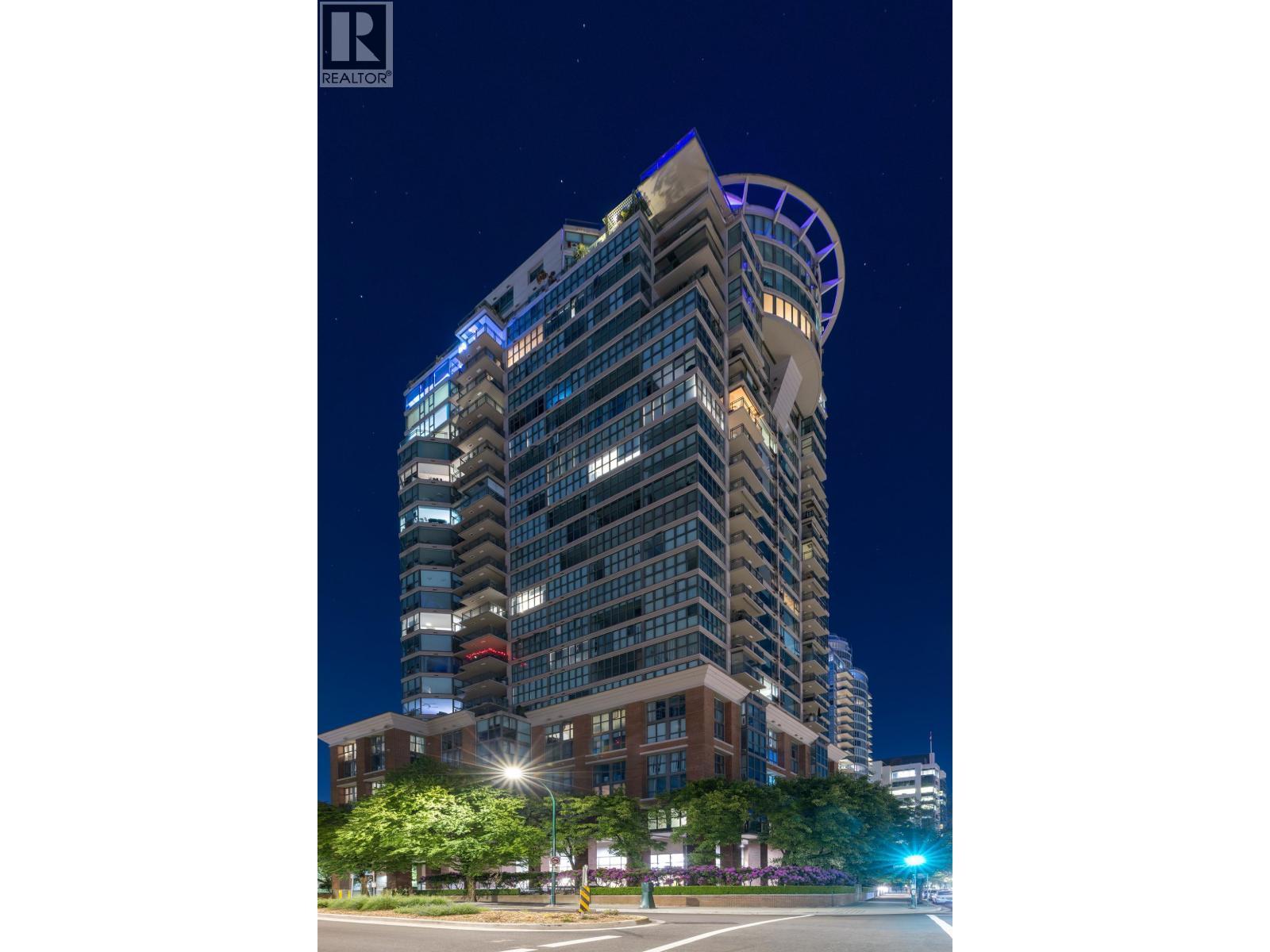2105 1128 Quebec Street, Vancouver