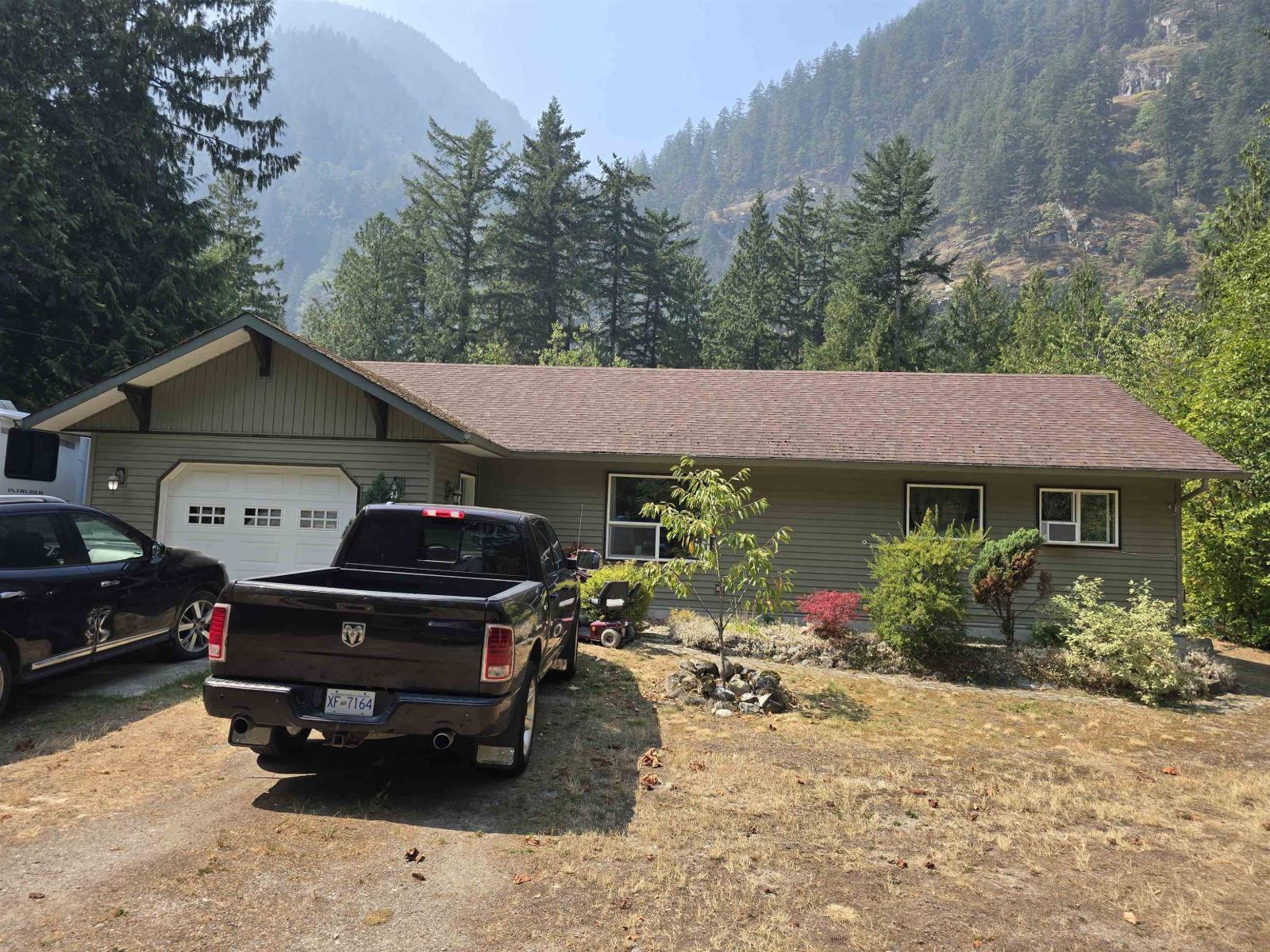 19601 Silver Skagit Road, Hope