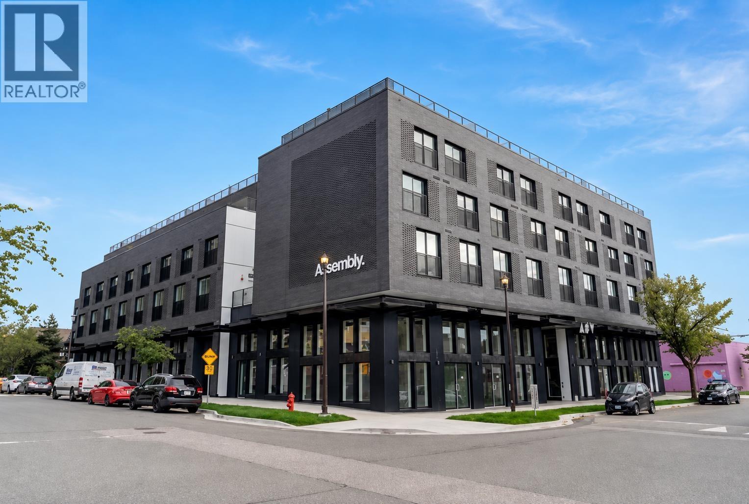 306 1120 E Georgia Street, Vancouver