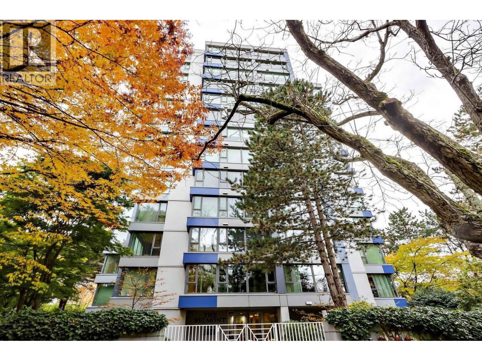 403 5425 Yew Street, Vancouver