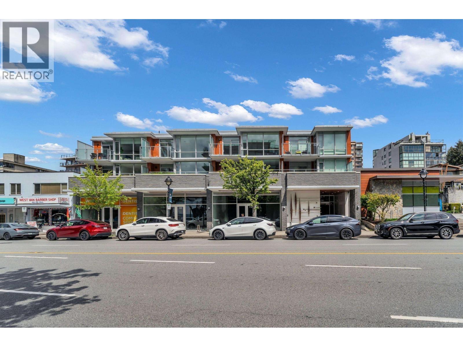 120 1331 Marine Drive, West Vancouver