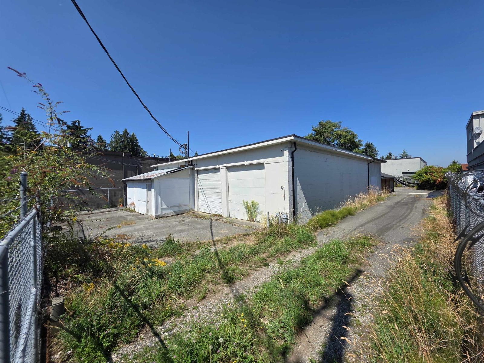 11955 95 Avenue, Delta