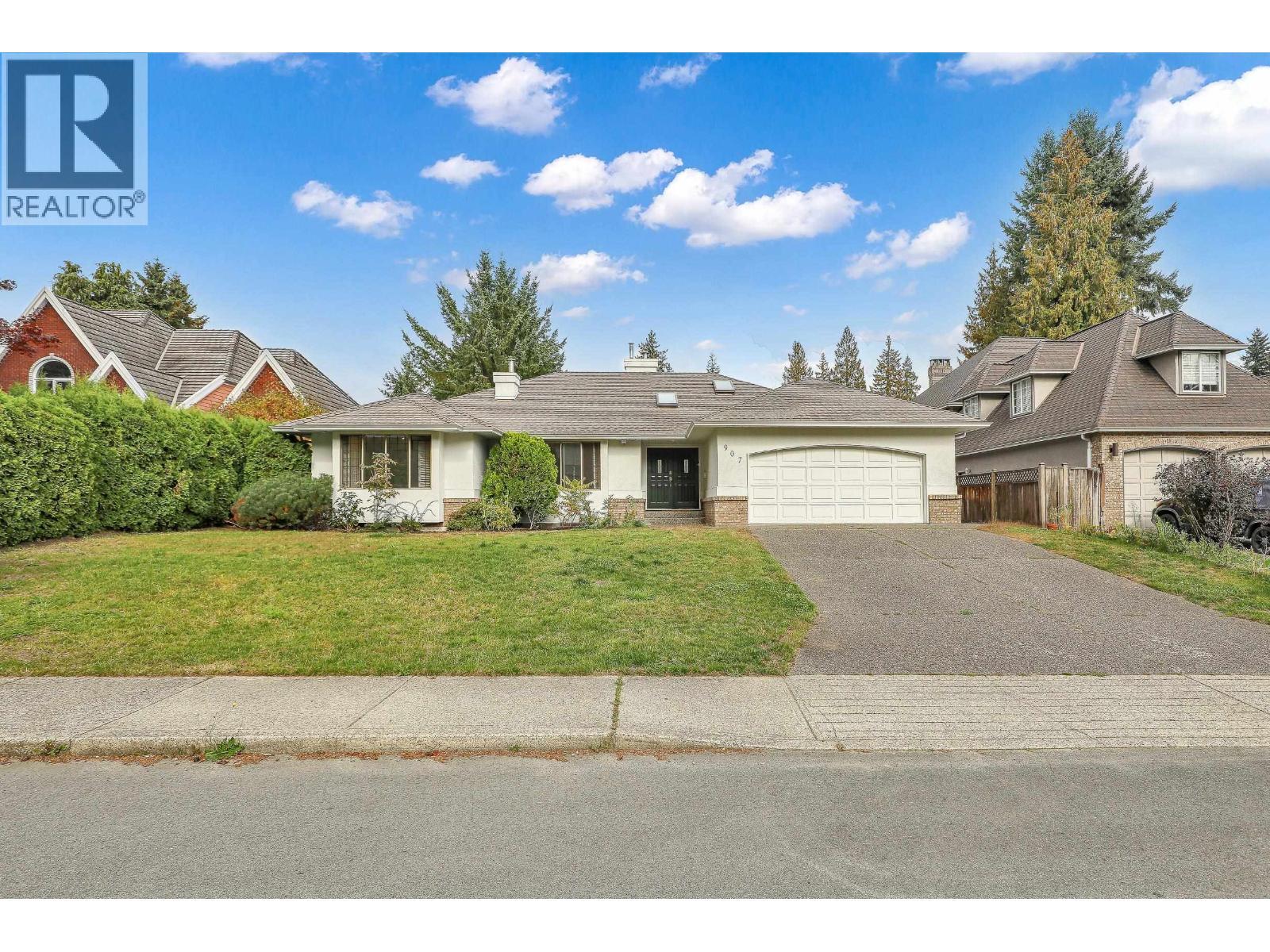 907 Sprice Avenue, Coquitlam