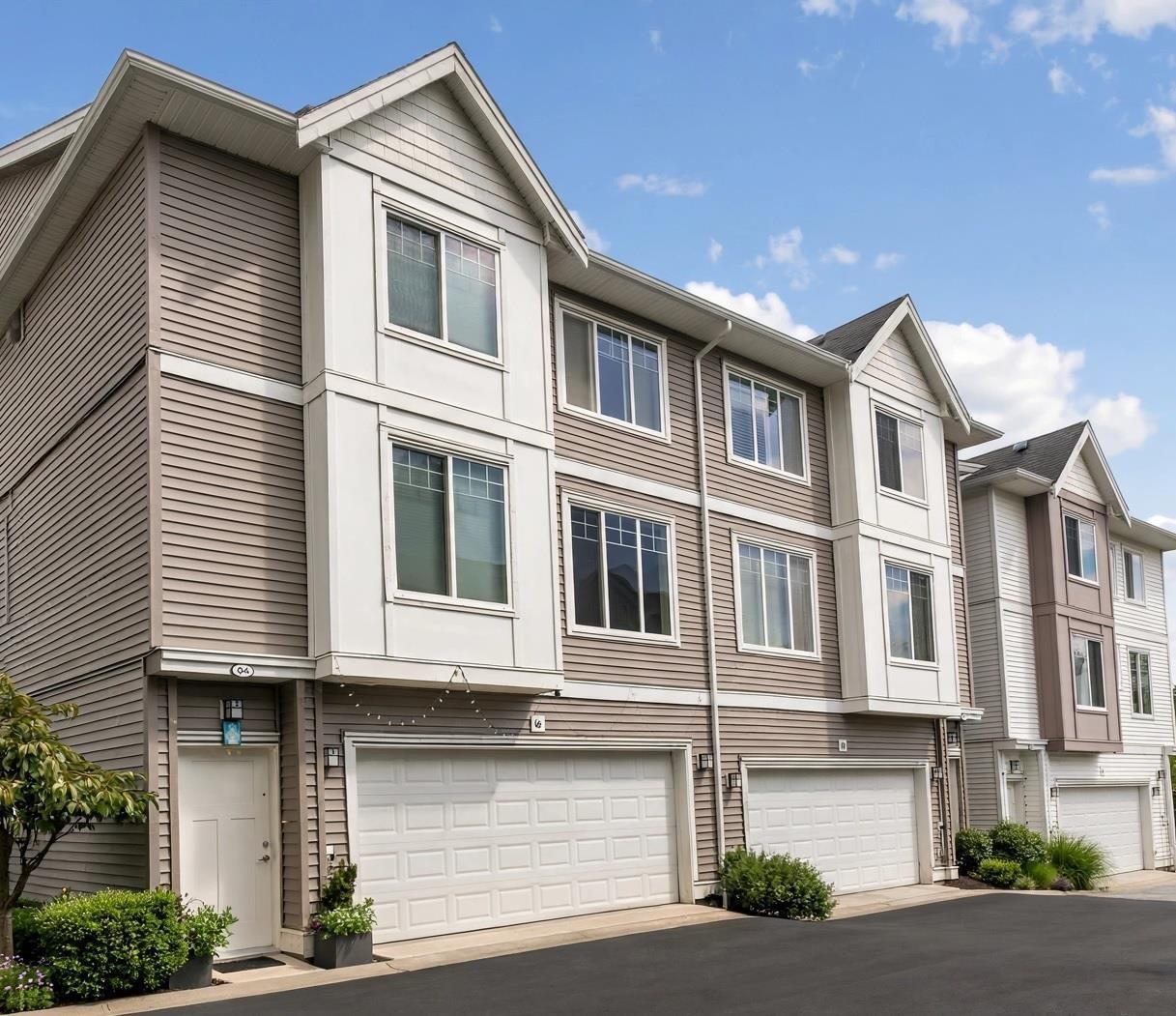 4 8033 166B Street, Surrey