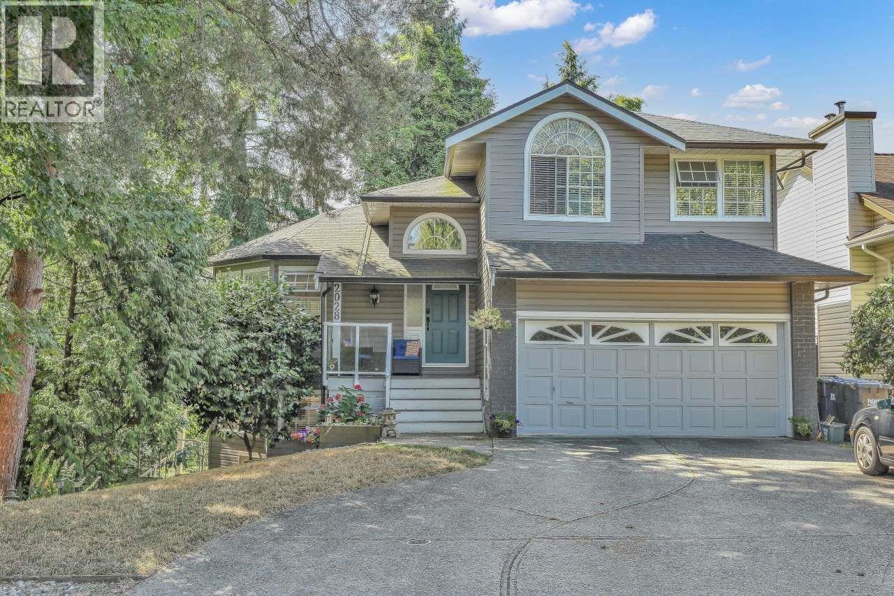 2028 Saskatchewan Avenue, Port Coquitlam
