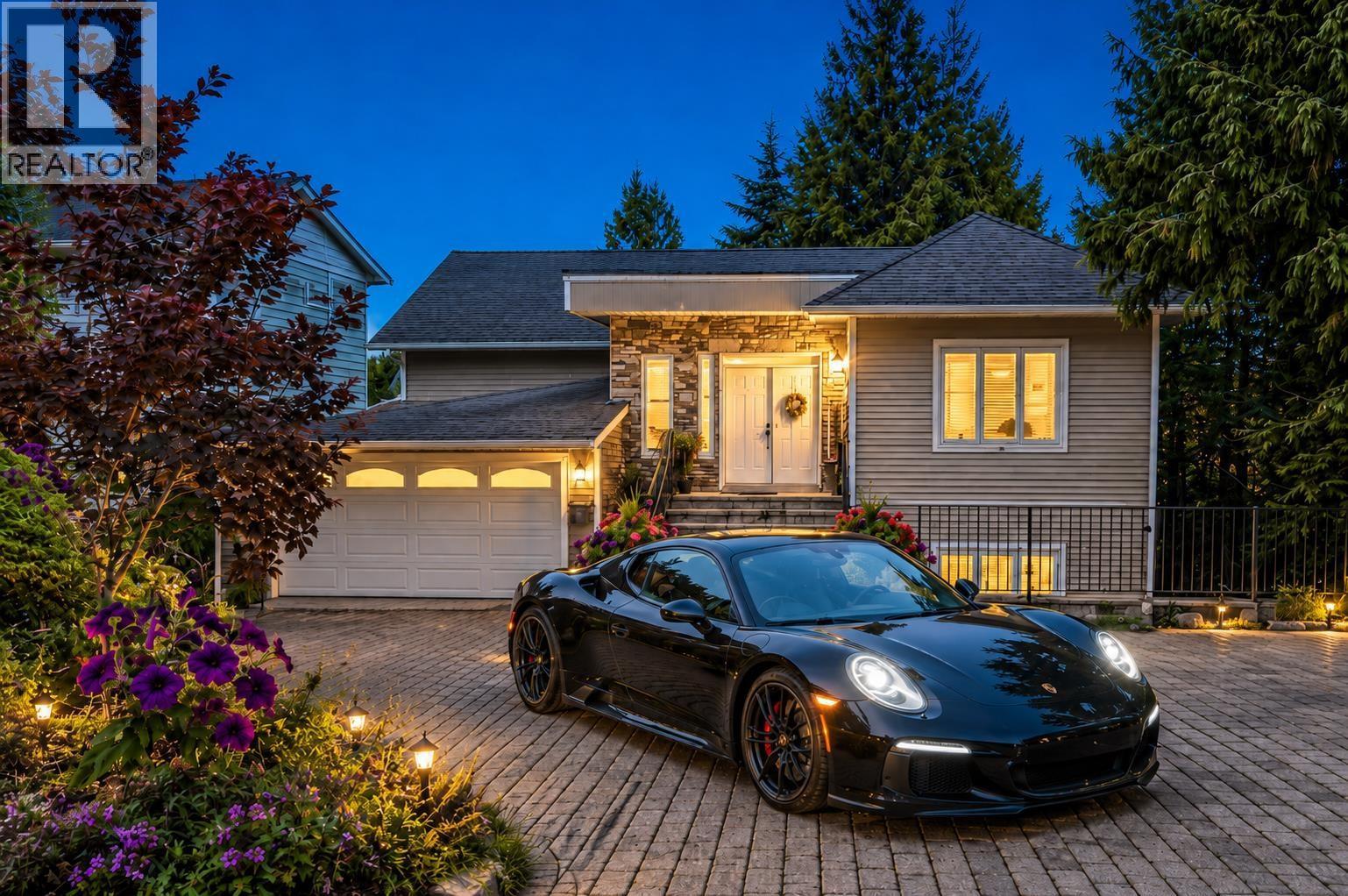 1041 Prospect Avenue, North Vancouver