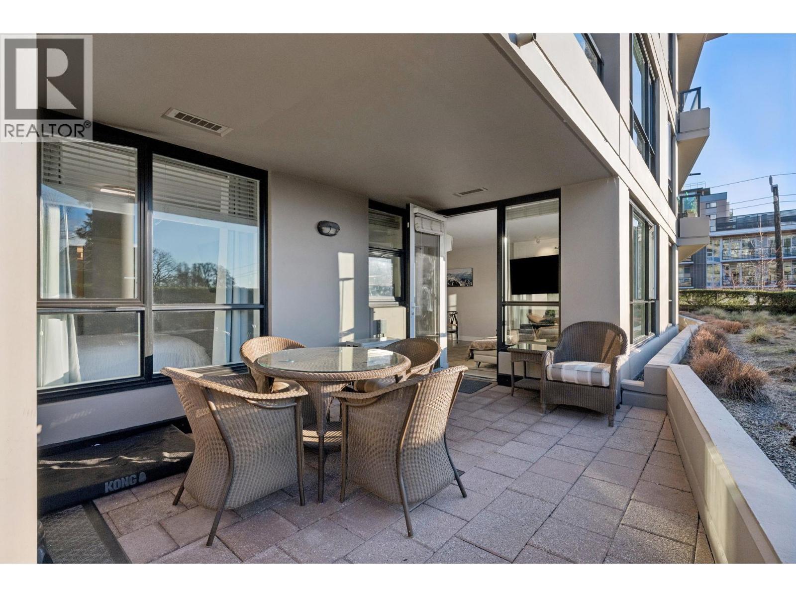 308 160 W 3RD Street, North Vancouver