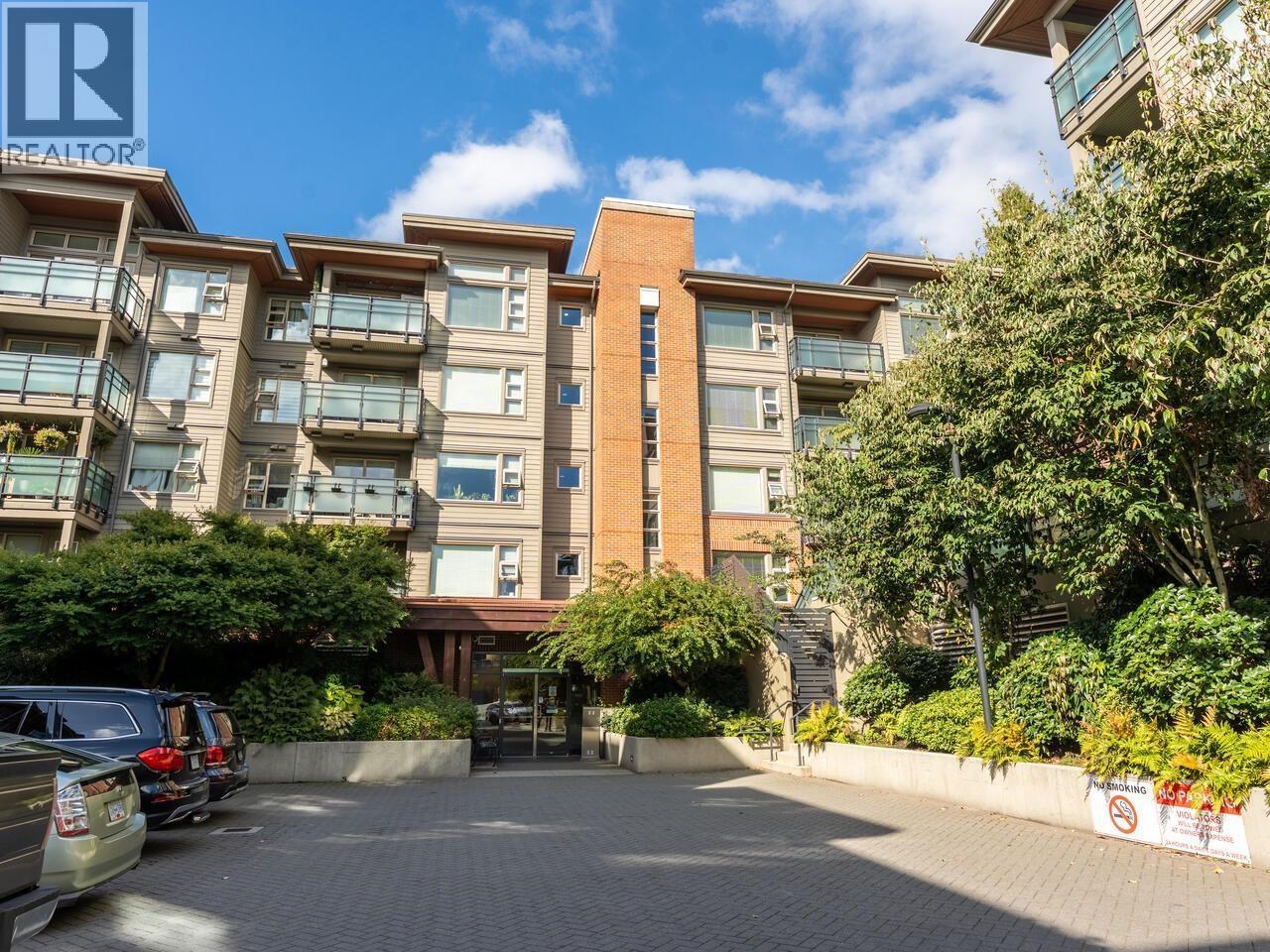 313 1677 Lloyd Avenue, North Vancouver