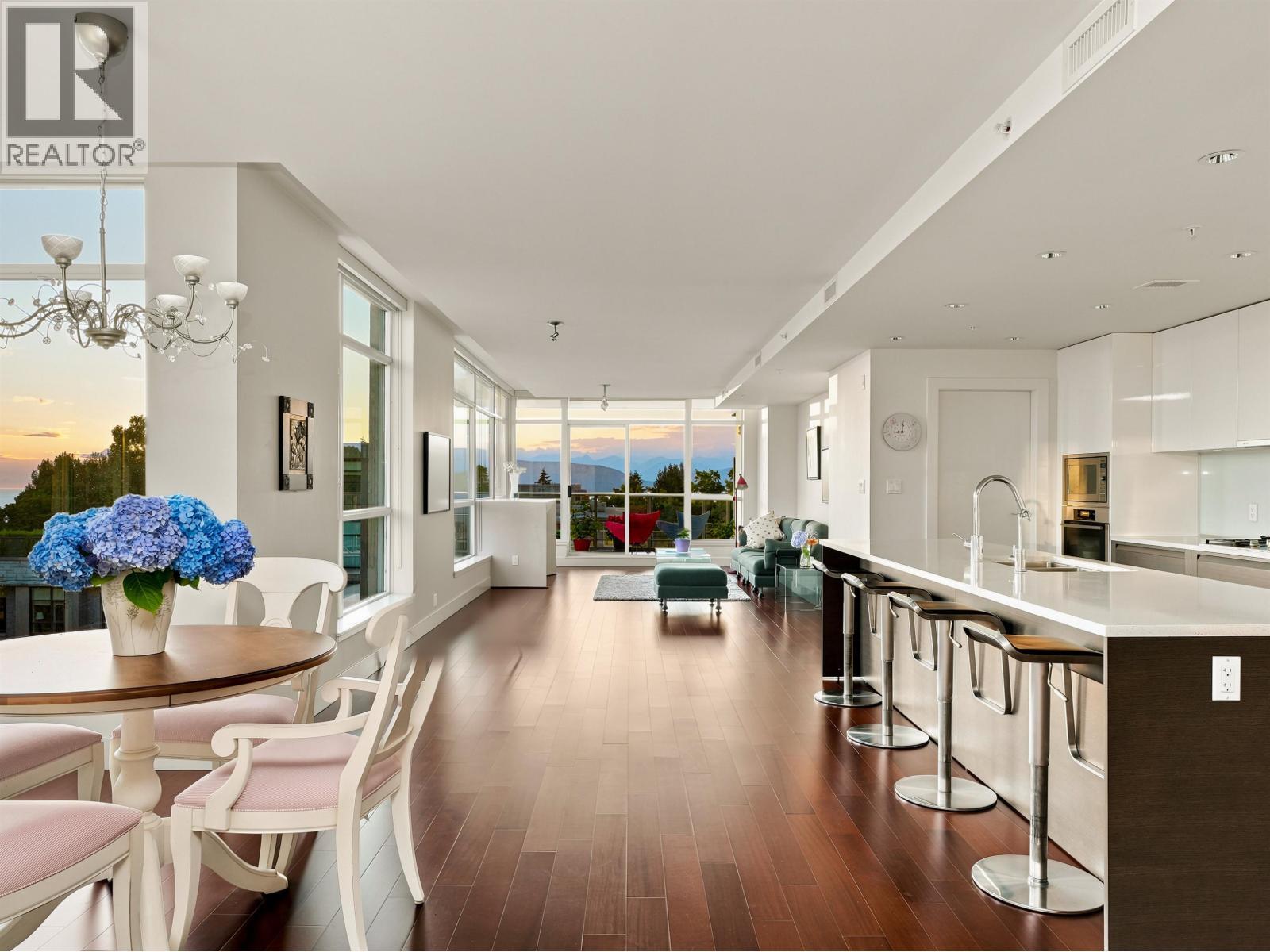 602 6080 Iona Drive, Vancouver