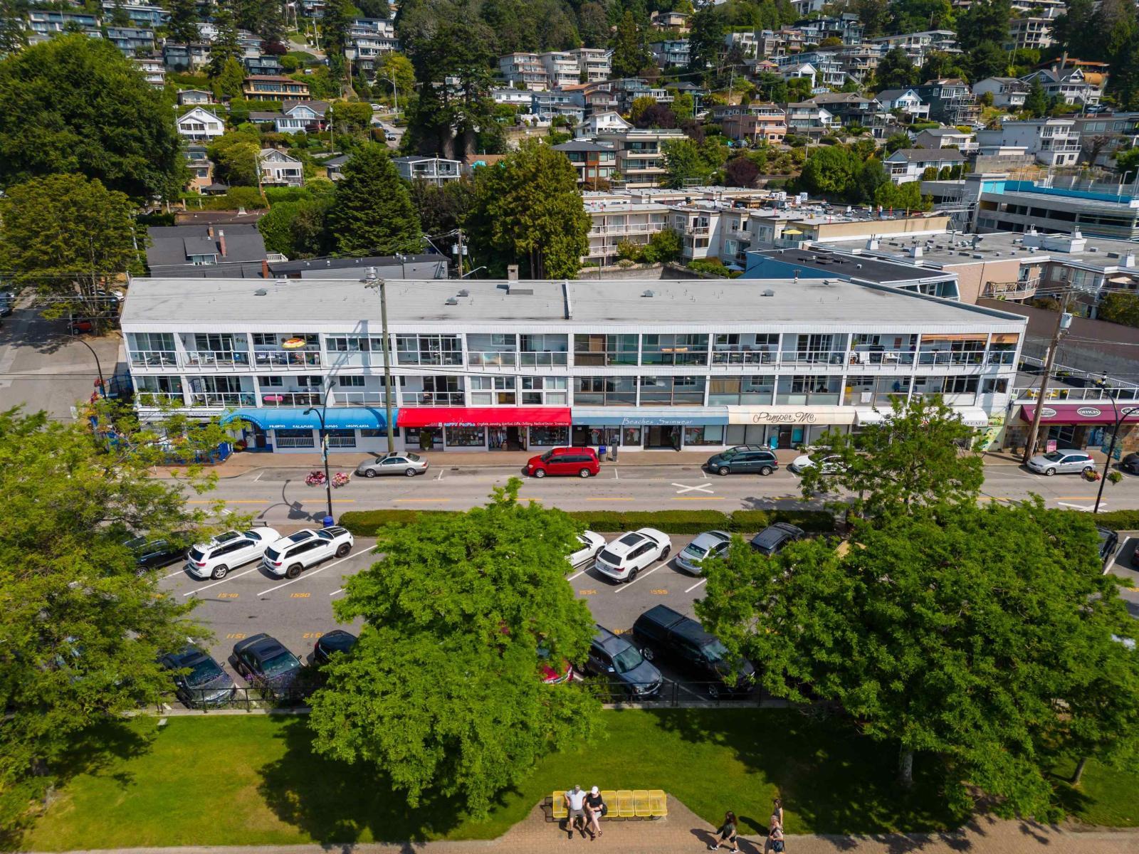 14881 Marine Drive, White Rock
