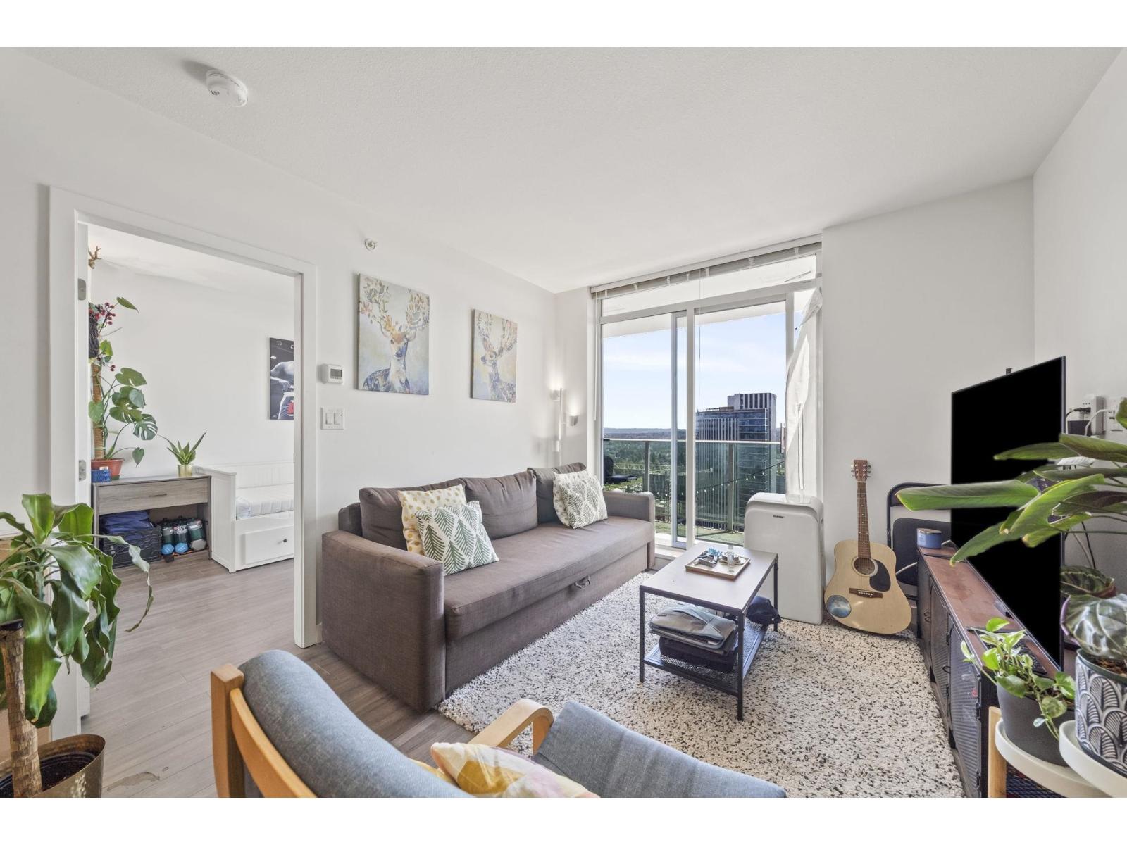 2701 13655 Fraser Highway, Surrey