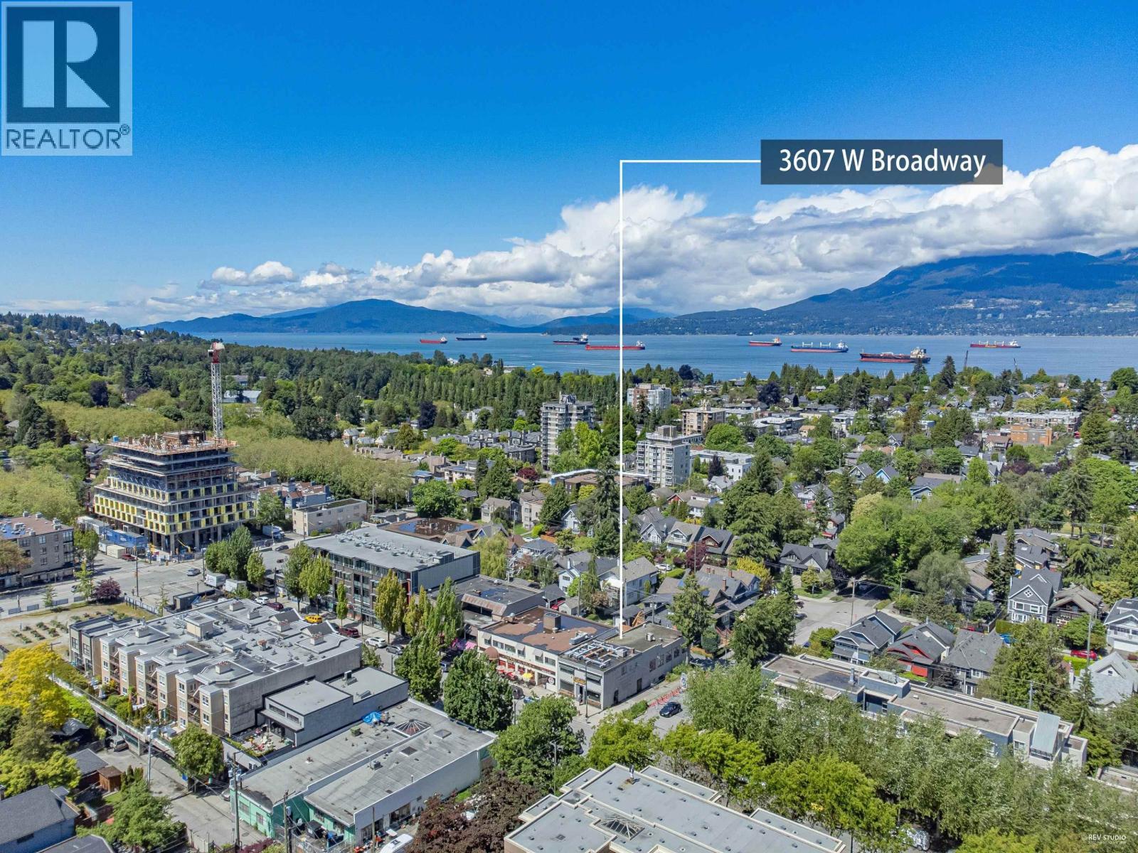 3607 W Broadway, Vancouver