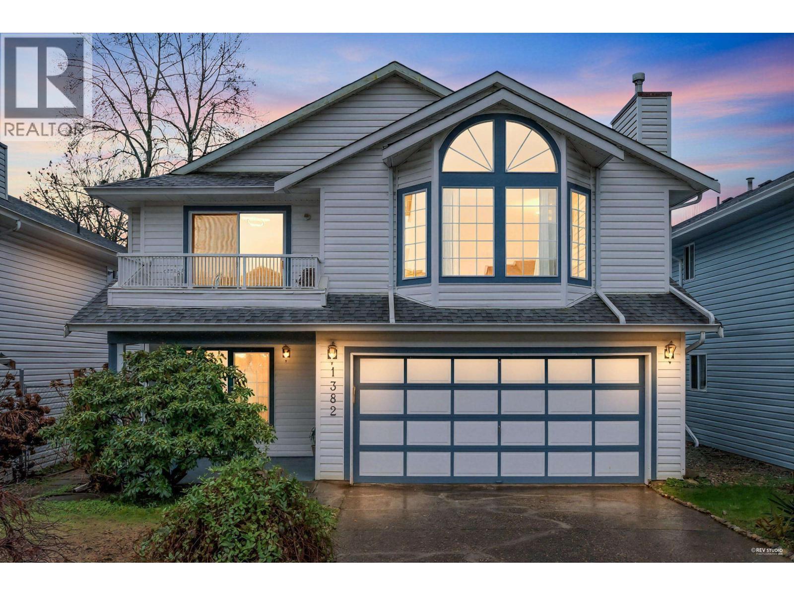 1382 Sutherland Avenue, Port Coquitlam