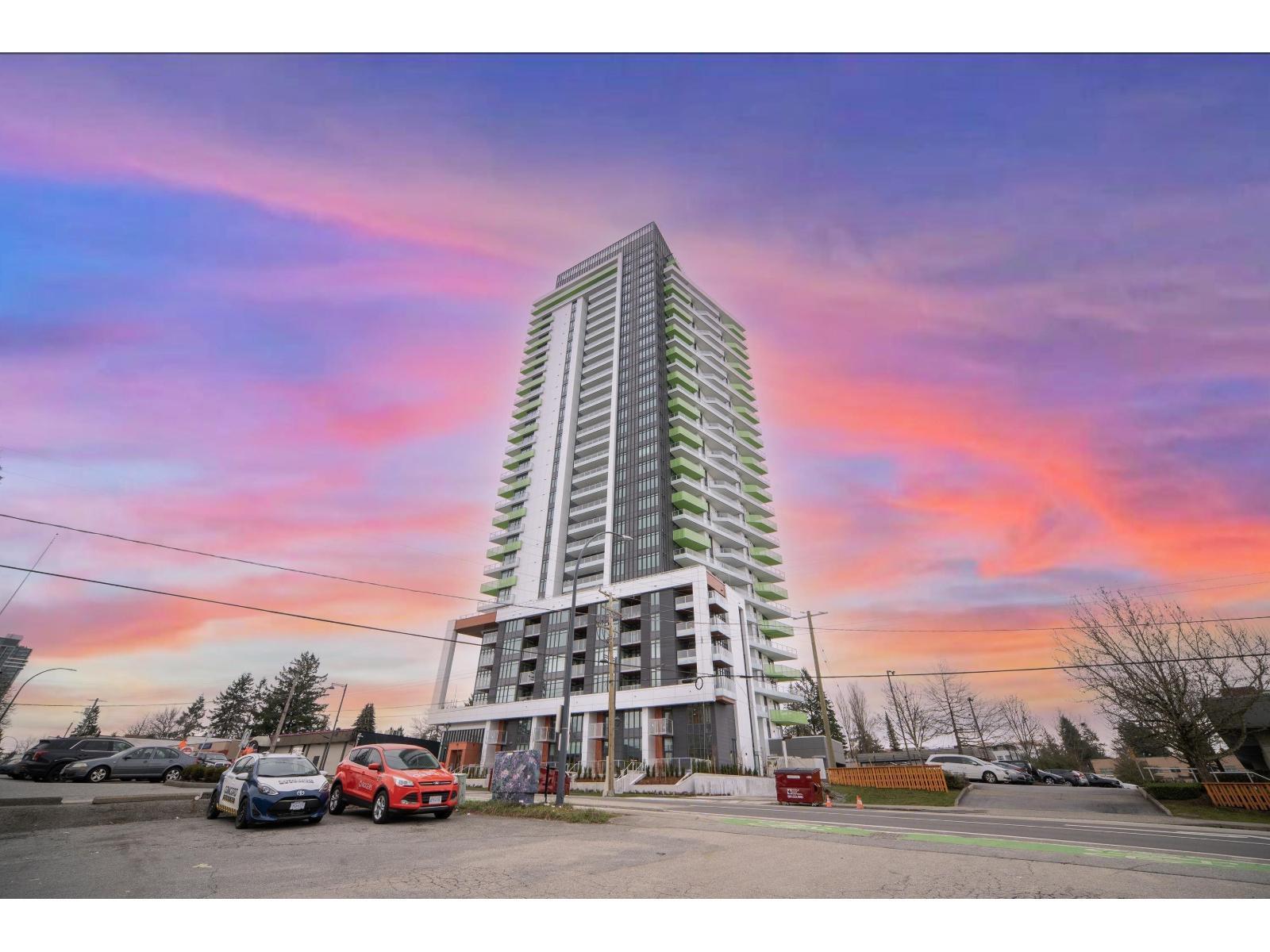 1204 10428 Whalley Boulevard, Surrey
