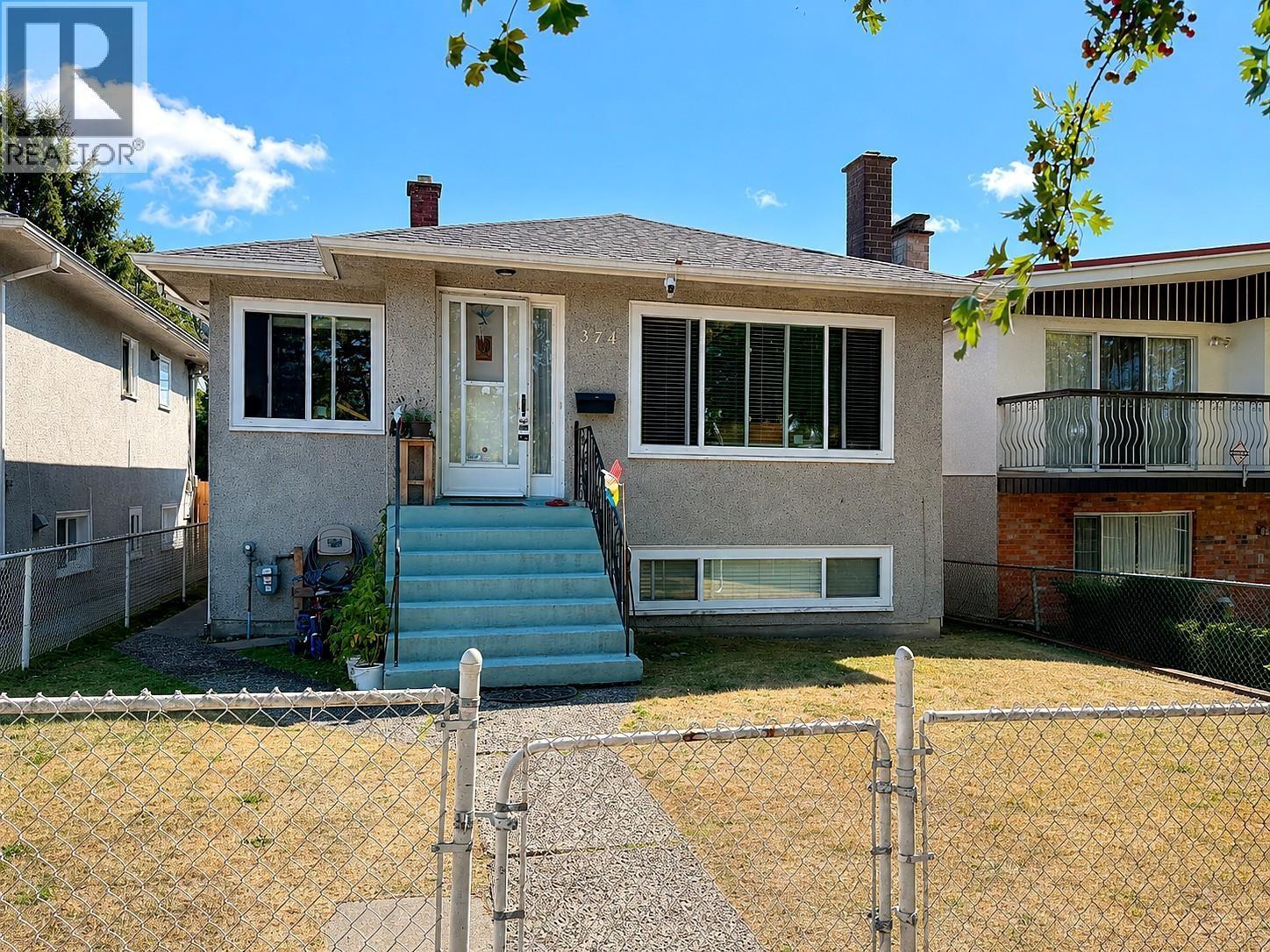 374 E 54TH Avenue, Vancouver