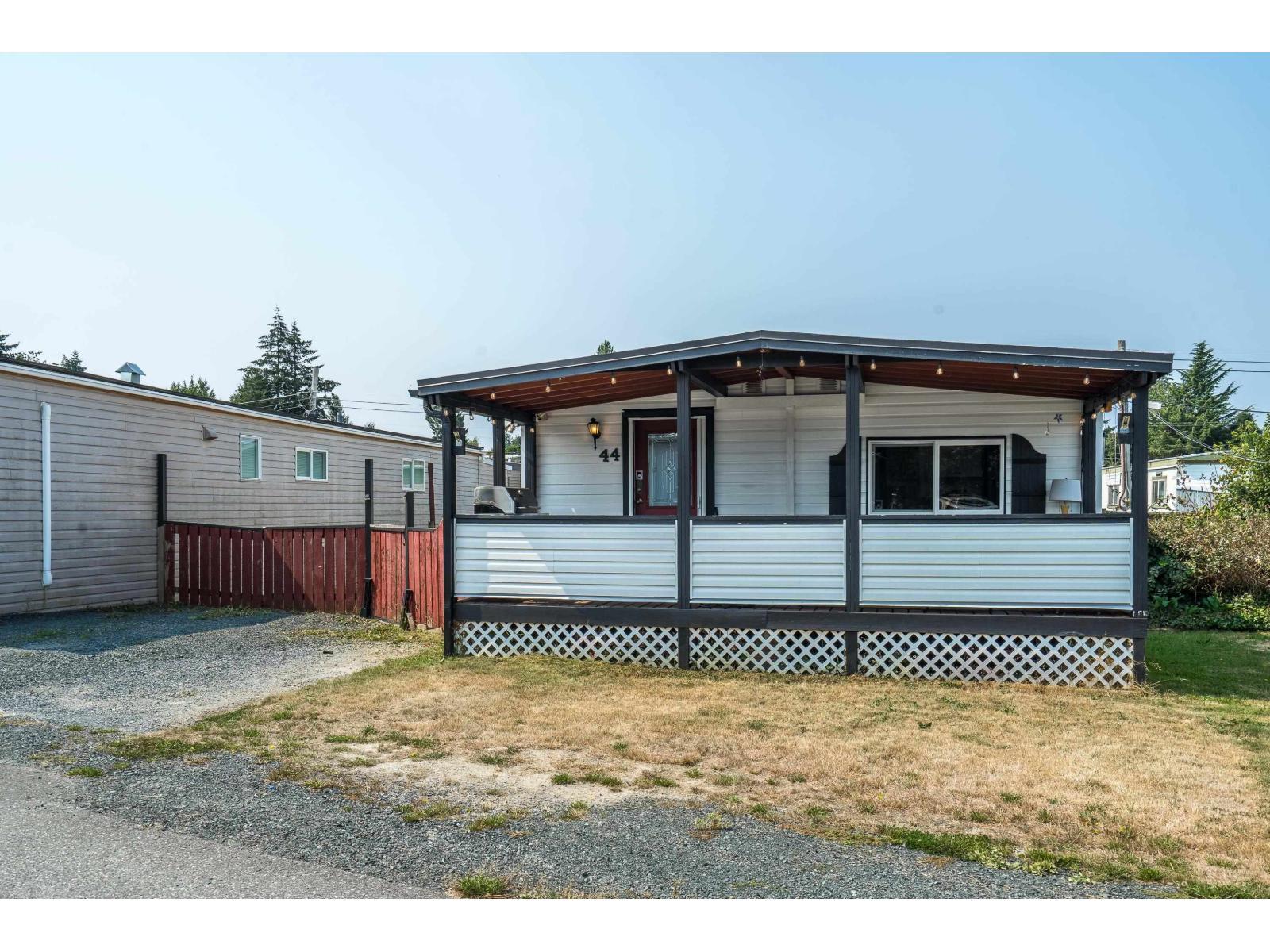 44 26892 Fraser Highway, Langley