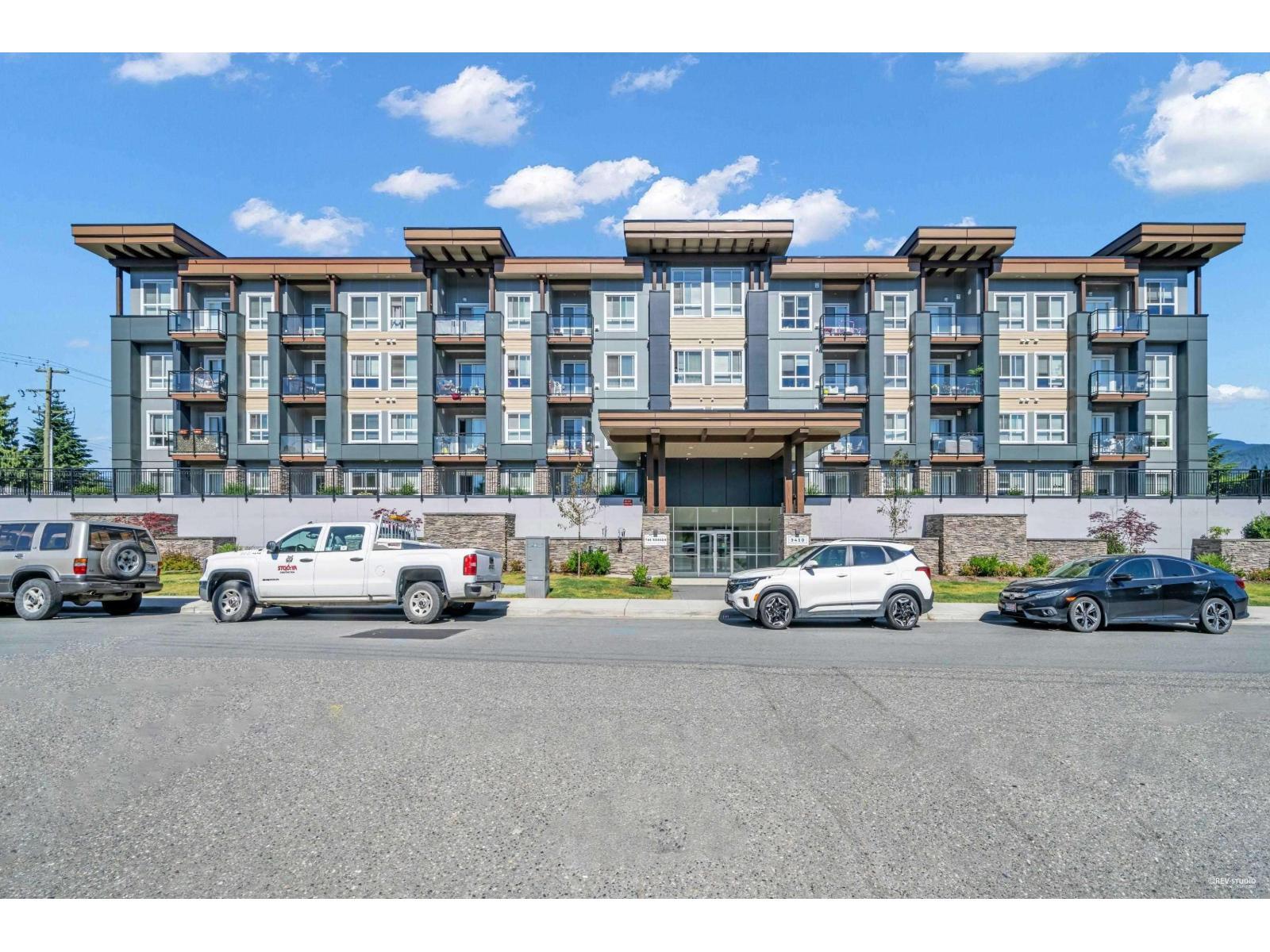 201 9450 Robson Street, Chilliwack