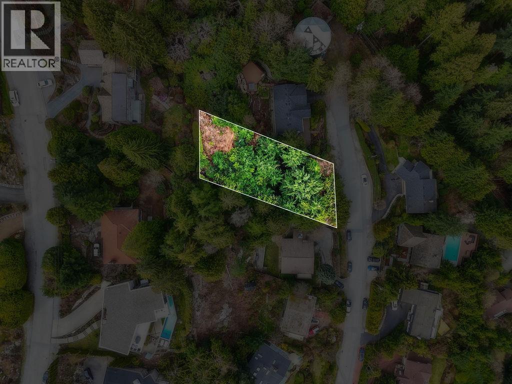 478 Craigmohr Drive, West Vancouver