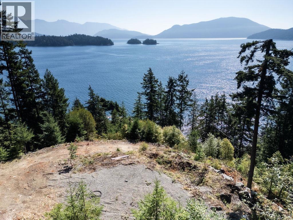 1573 Smith Road, Gibsons