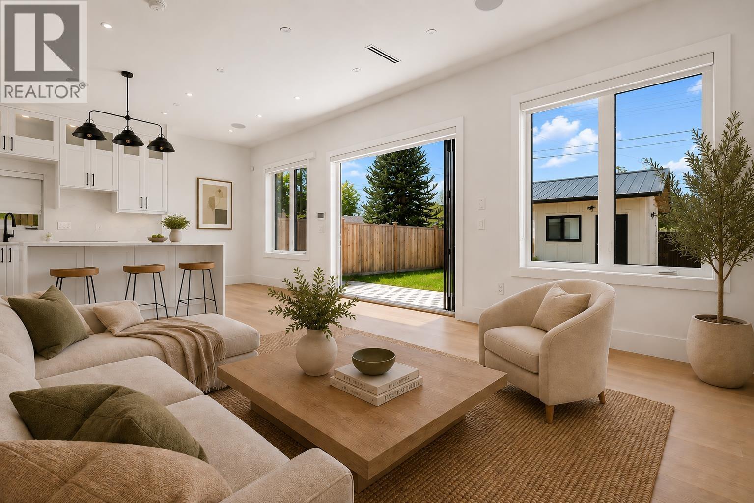 2 4463 Walden Street, Vancouver