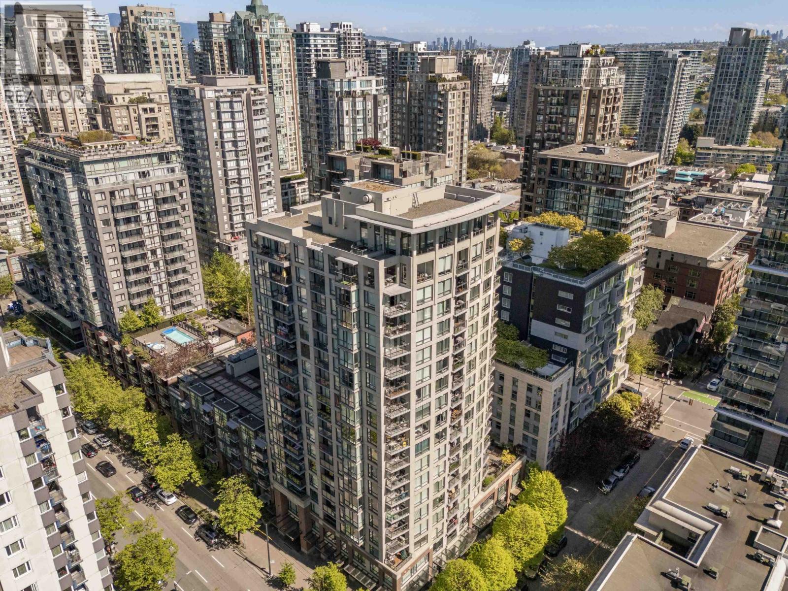 PH10 1082 Seymour Street, Vancouver