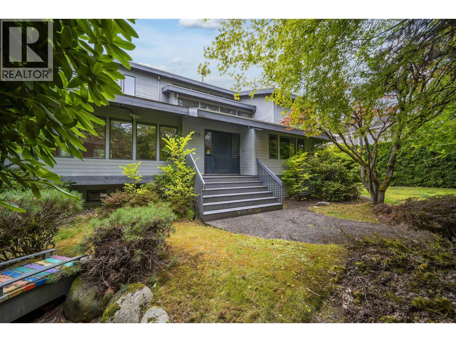1975 W 18TH Avenue, Vancouver
