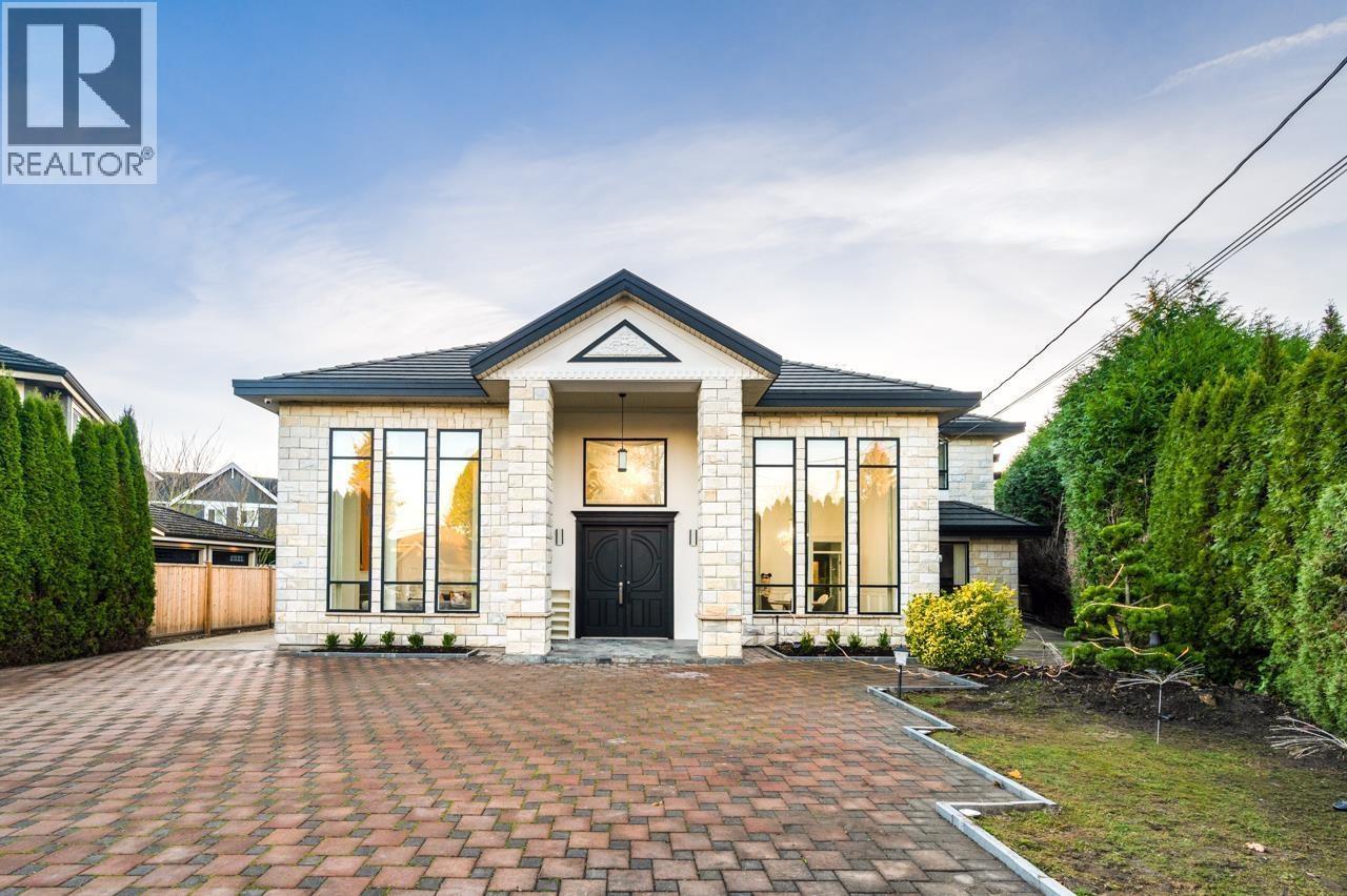 9871 Pigott Road, Richmond