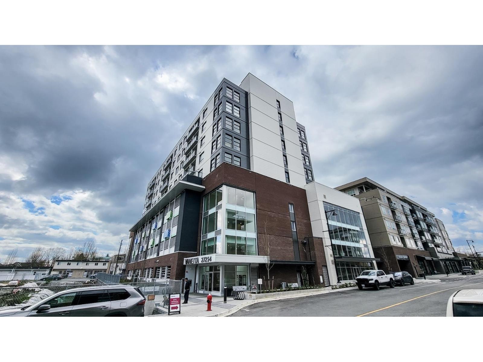 711 27254 Aldergrove Town Centre Drive, Langley