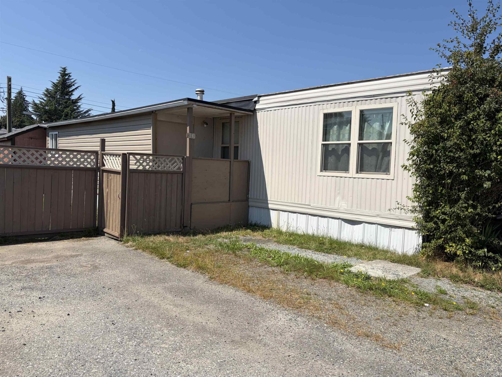 20 26892 Fraser Highway, Langley