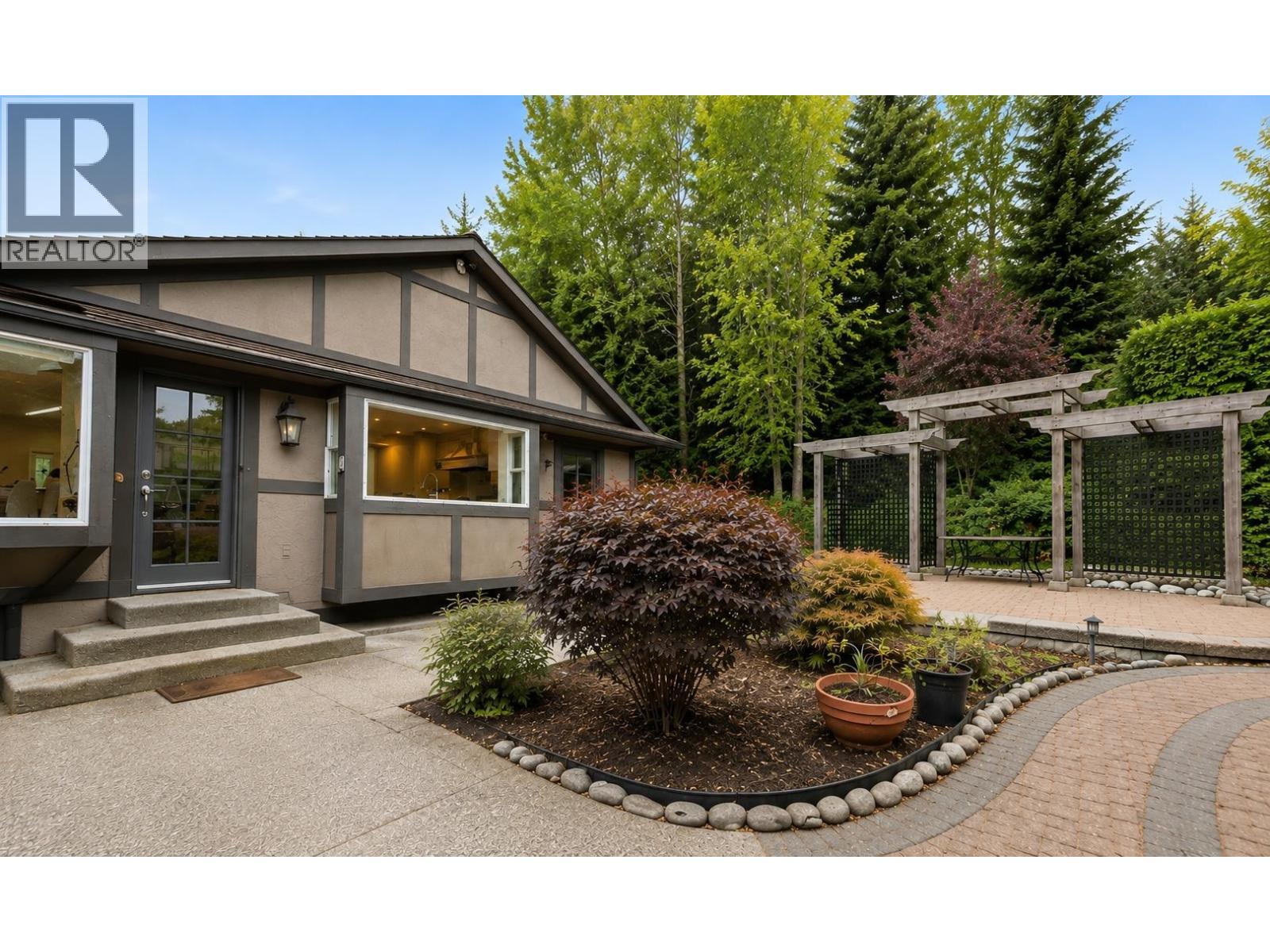 2779 Sylvan Place, Coquitlam