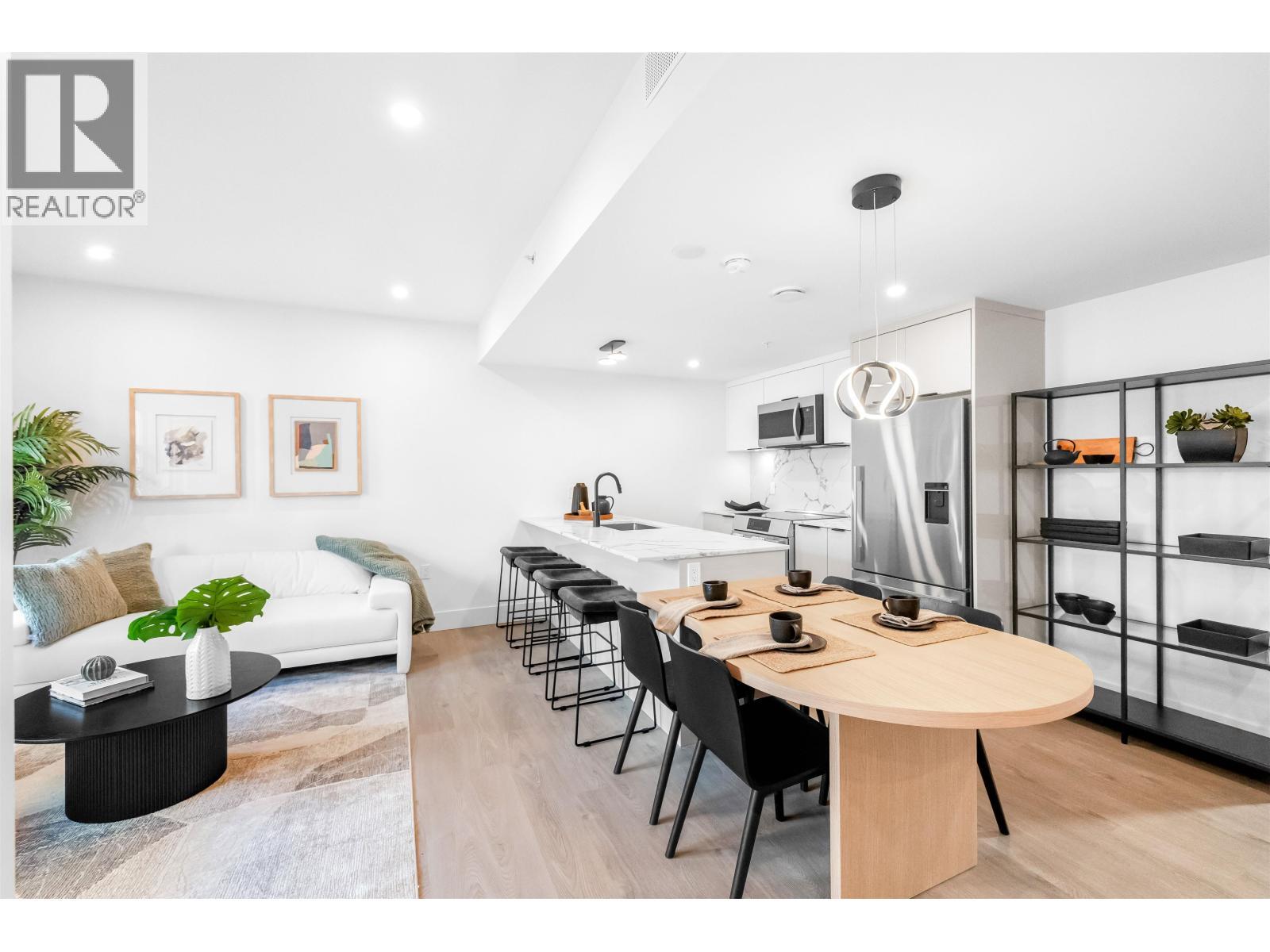 2069 E 1ST Avenue, Vancouver