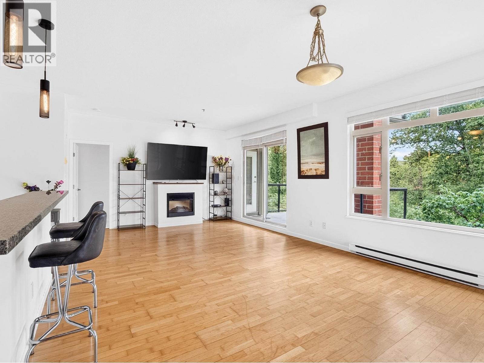 304 100 Capilano Road, Port Moody