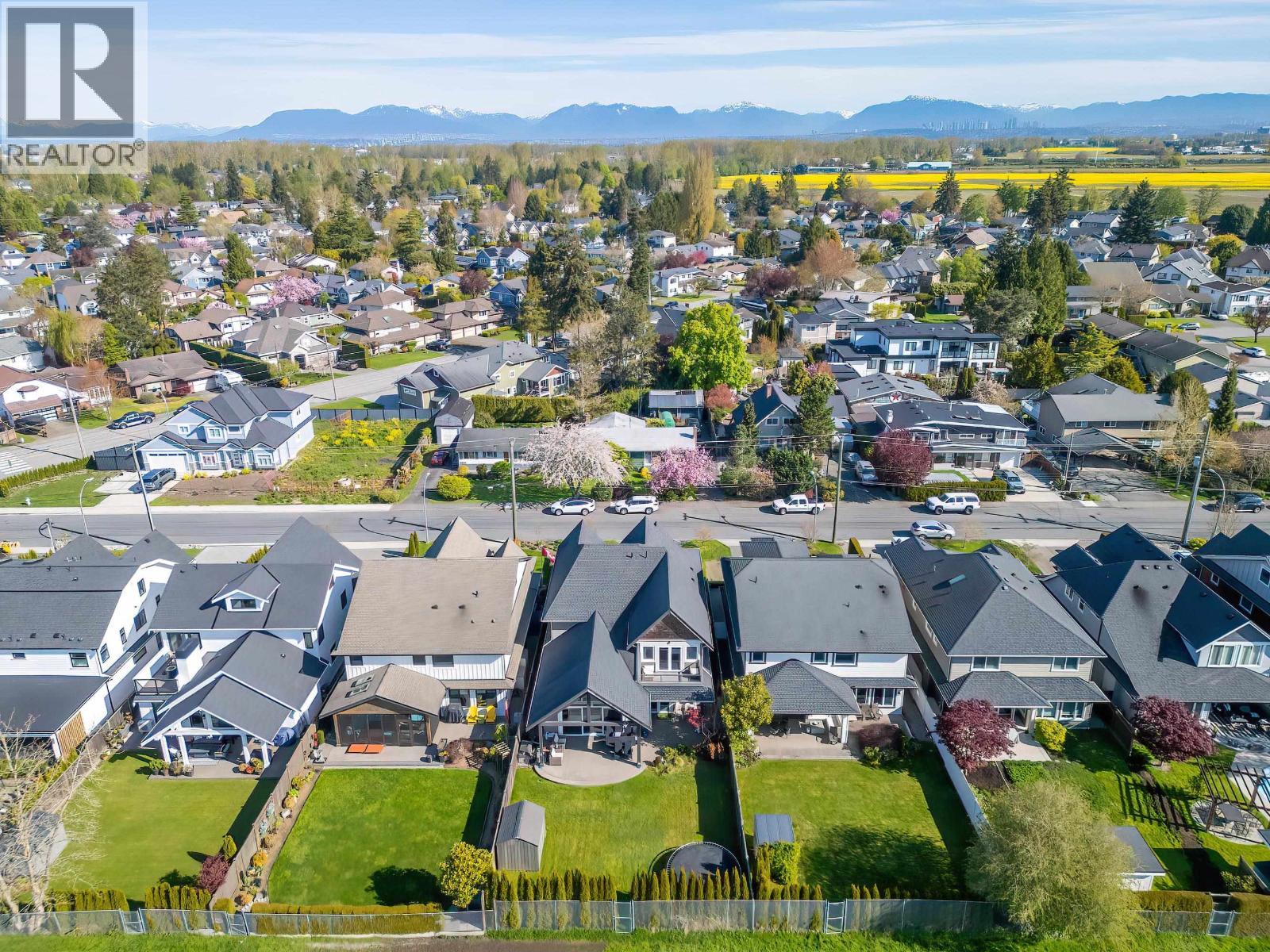 5500 52 Avenue, Ladner