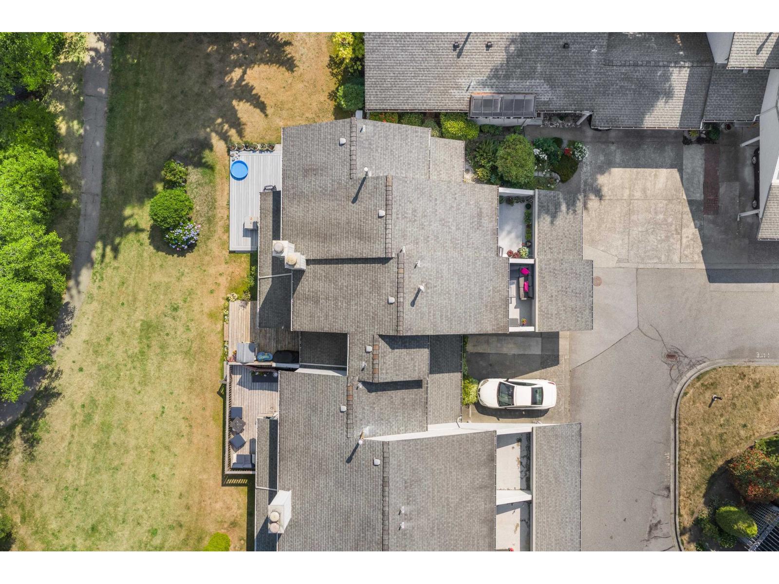 15879 Alder Place, Surrey