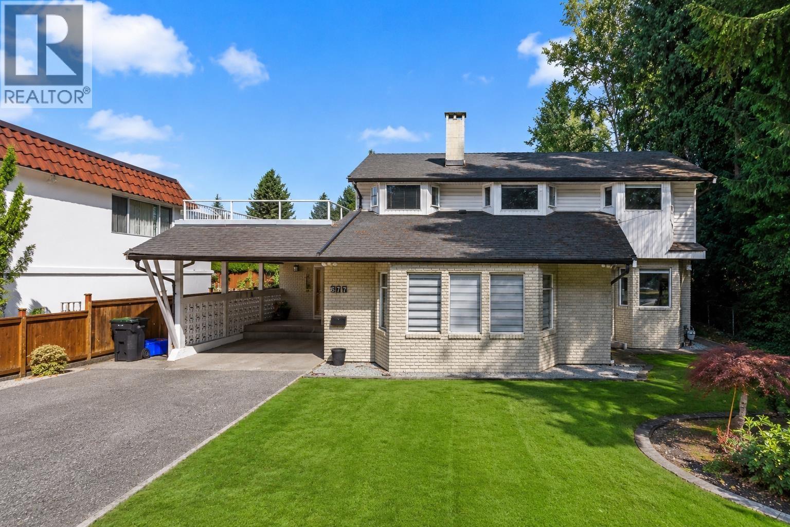 677 Gatensbury Street, Coquitlam