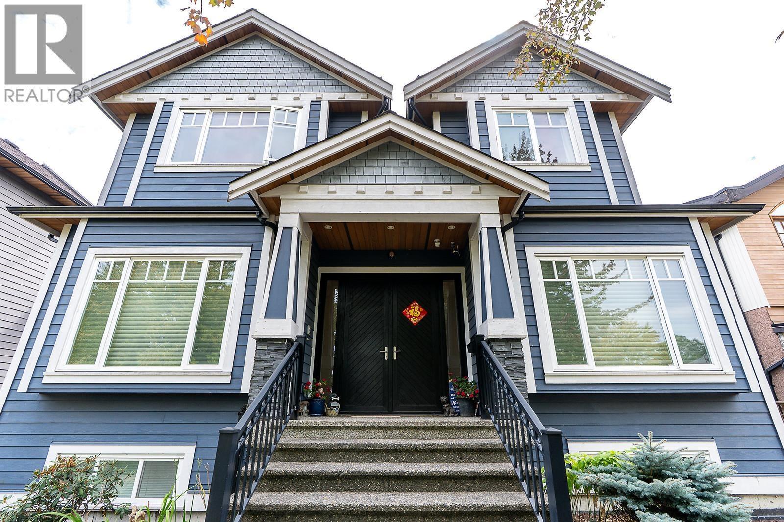 3032 E 16TH Avenue, Vancouver