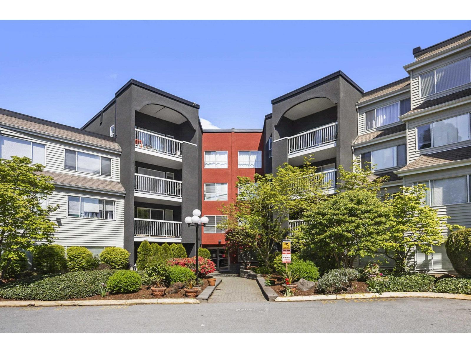 312 5700 200 Street, Langley